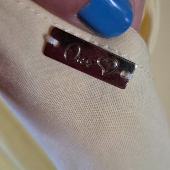 Shirt Maxi Butter Yellow Dress O.N.E from a European Brand - Picture 11 of 15